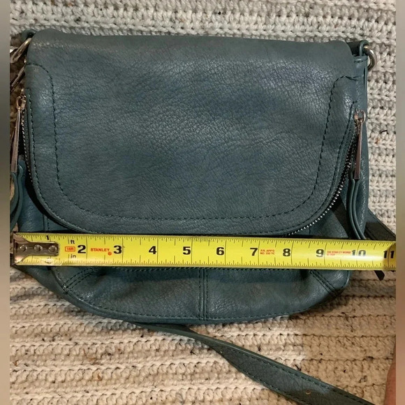 Urban Expressions crossbody Leather adjustable strap purse/handbag - Picture 9 of 9